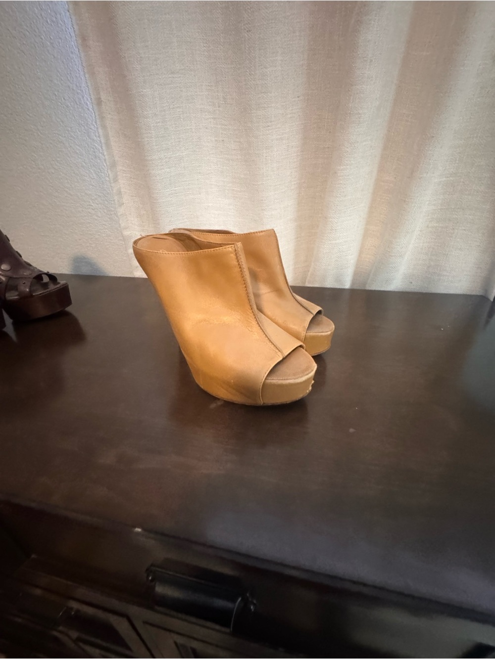 Gianvito Rossi Tan Leather Peep-Toe Wedge Mules